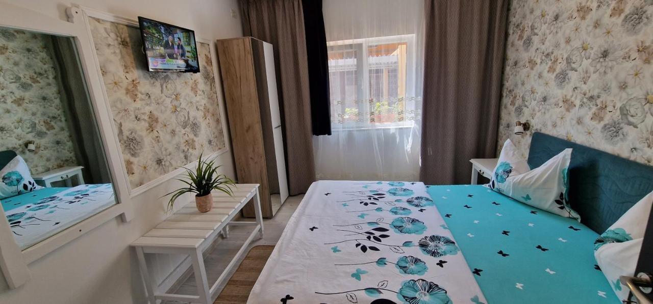 Hotel Casa Sebastian Costinești Zimmer foto
